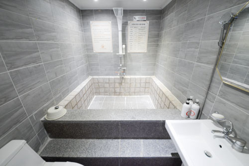 4인실 대중탕형 가족탕2